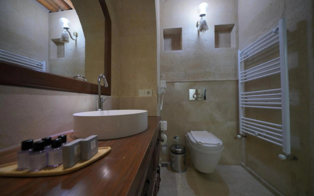 Maya Cave Hotel