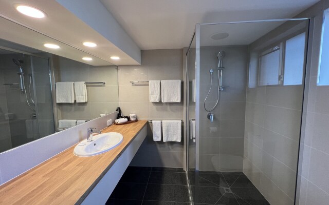 Summerhill Motor Inn