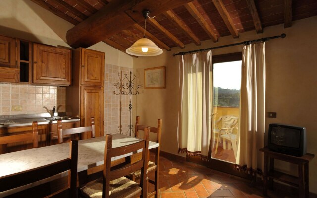 Hotel Fattoria degli Usignoli and Residence