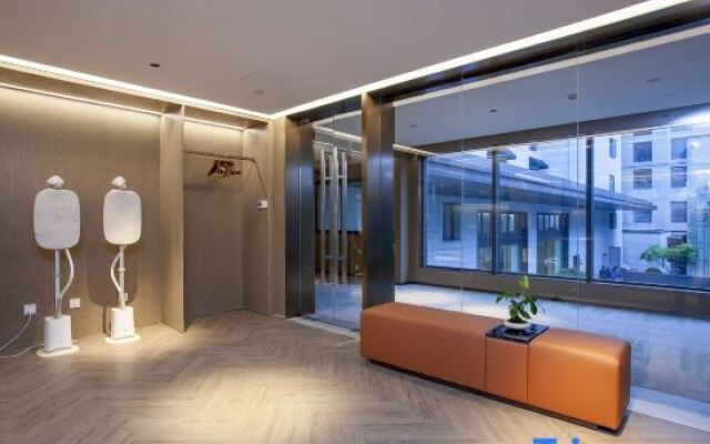 Yangzhou Slender West Lake Hongyuan Garden