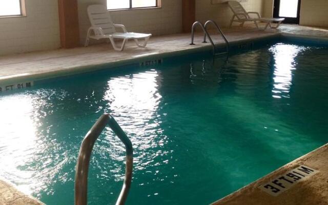 Travelodge Suites Savannah Pooler