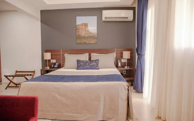 Souare Premium Hotel
