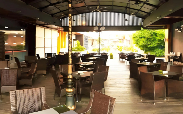 D North Star Hotel & Spa