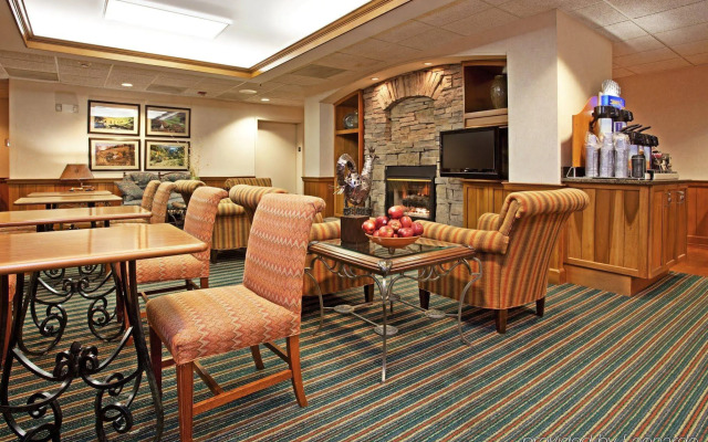 Holiday Inn Express Hotel & Suites Conover (Hickory Area) by IHG