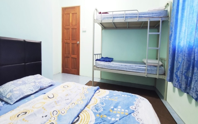 Hotel O Sosodikon Inap Desa – Guest Rooms – Ranau