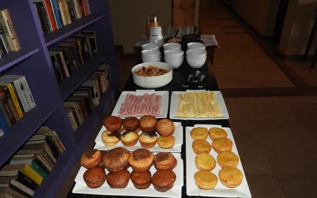 Casa Colorada - Hotel de Montaña