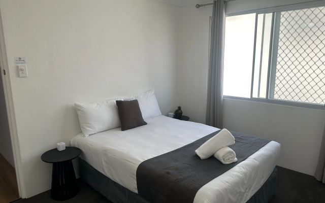 Bentleigh Motor Inn- Coffs Harbour – Guest Rooms – Coffs Harbour