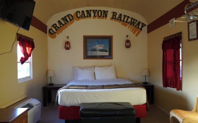 Railcar on Historic Route 66