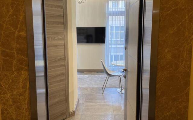 Apartments on Admiral Makarov street 6Bk2