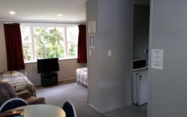 Mahoe Motel Bar n Grill – Guest Rooms – Taumarunui