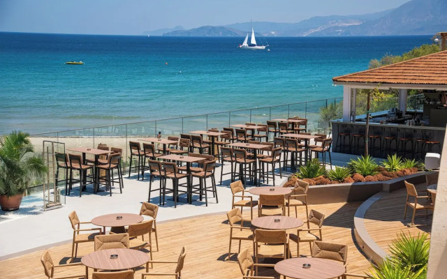 The River Suites - Adults Only