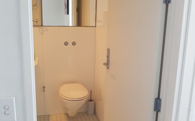 Fisher Point - Shared Apartment