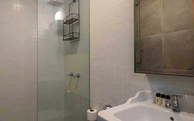 w Luxury 3BR House With Terrace in Miraflores