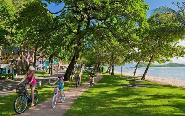 Luxury Apartment at Sea Temple Palm Cove 2 Bed 2 Bath