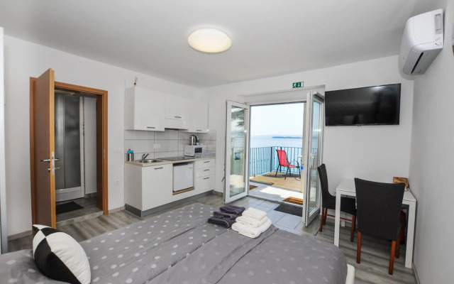 Bellevue Molet apartments Koper