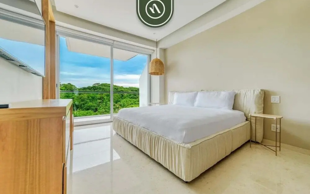 New 3BR Condo - Oceanview Terrace - Private Beach