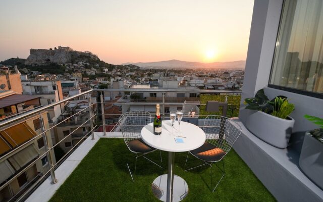 Majestic Homm Penthouse in the Heart of Plaka