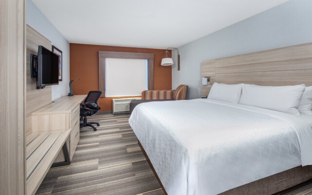 Holiday Inn Express and Suites Ontario Airport by IHG