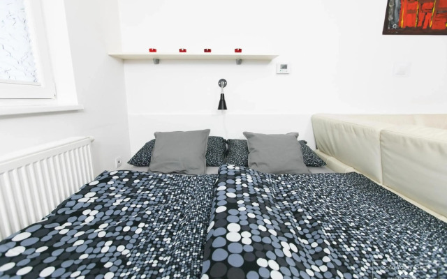 Luxurious RUBY Apartment