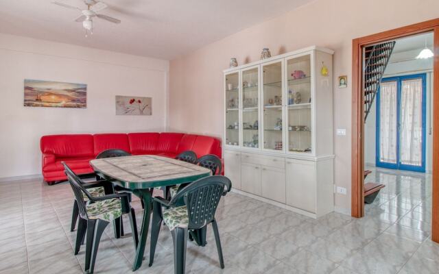 Appealing Villa in Marina di Ragusa with Private Pool