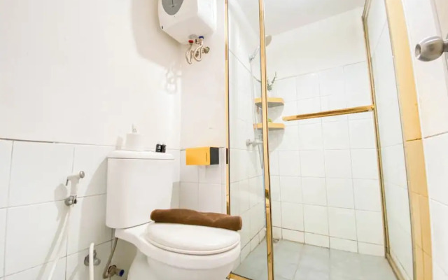 Spacious 1BR at Grand Asia Afrika Apartment