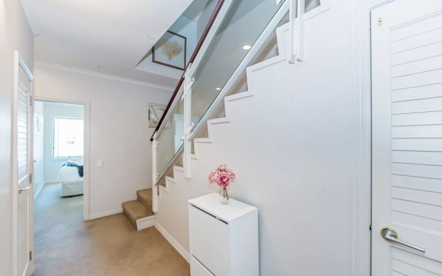 Luxury 3BR Waterfront Penthouse
