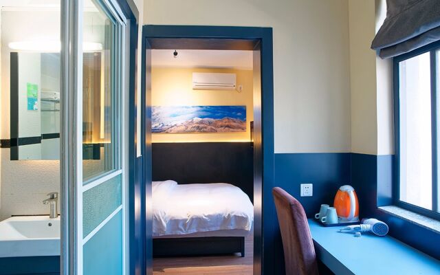 Upland International Youth Hostel