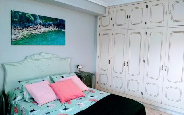 Wish-Suite San Jacinto de Sevilla Apartment