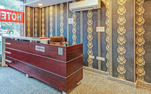 Treebo Silver Stallion