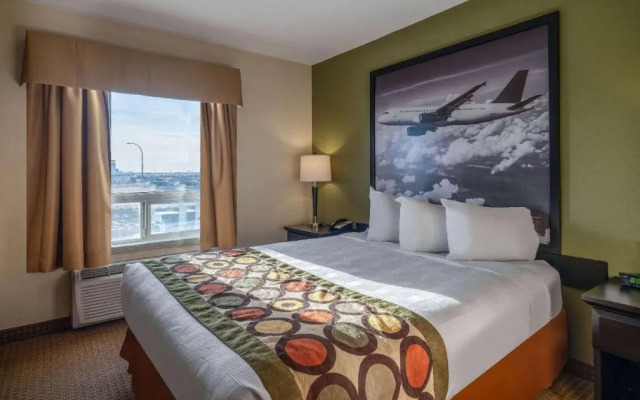 Super 8 Edmonton International Airport