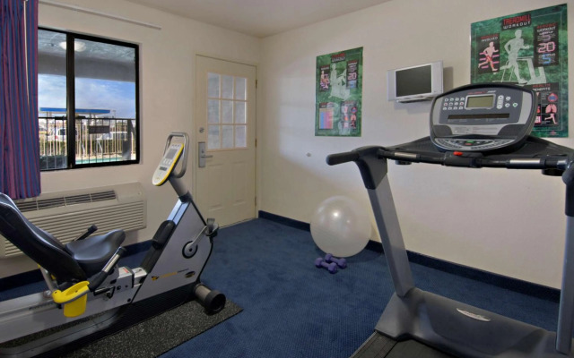 California Inn & Suites Rancho Cordova - Sacramento