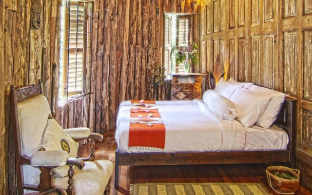 Fig Tree Hill Resort – Guest Rooms – Bayan Lepas