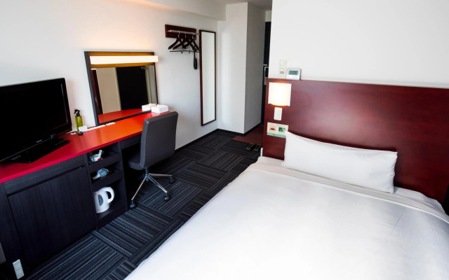 Super Hotel Tokyo Akabane-Eki Higashiguchi Ichibangai – Guest Rooms – Tokyo