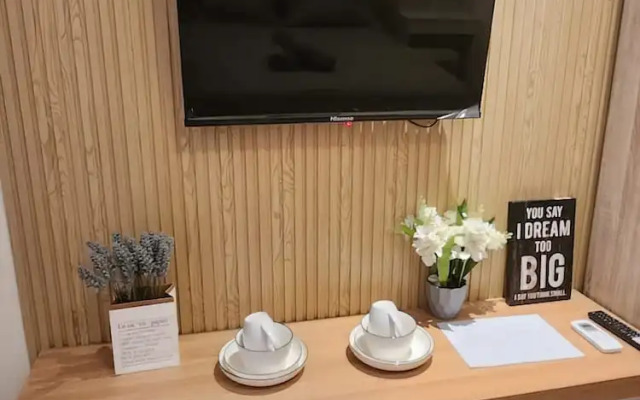 Sedayu City Suites - Free Gym Pool