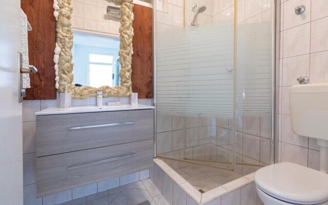 Nice Home in Komarna With Wifi and 3 Bedrooms