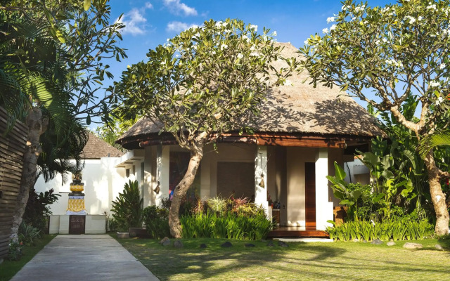 Chandra Bali Villas