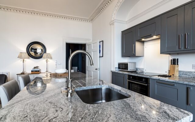 Fishermans Catch 2 Bedroom L. Apartment