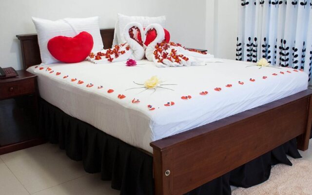 Thilina Hotel by Explorer Trails