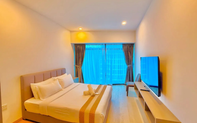 Eaton Residence by crystal