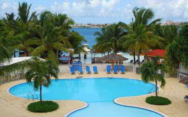 Flamboyant - Le Village