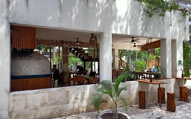 Niik Tulum