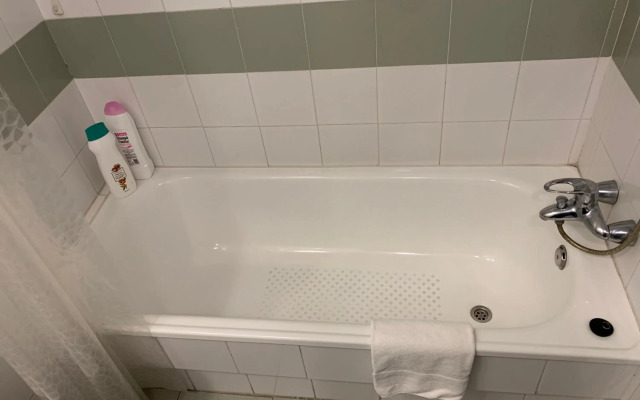 Apartamentos Suites Torr en Caja Mágica - Madrid