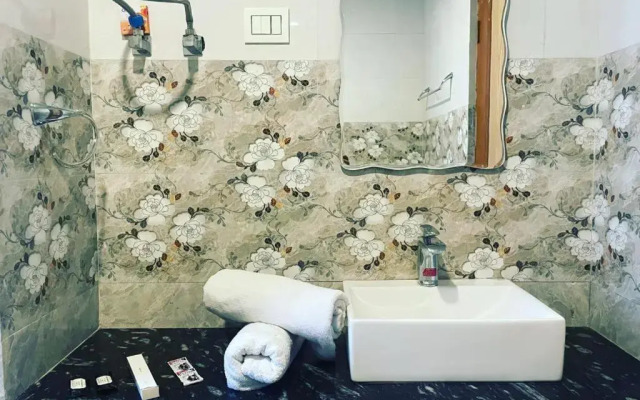 The Maple Leaf Cottage