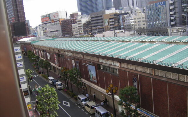 Shinjuku East Hotel