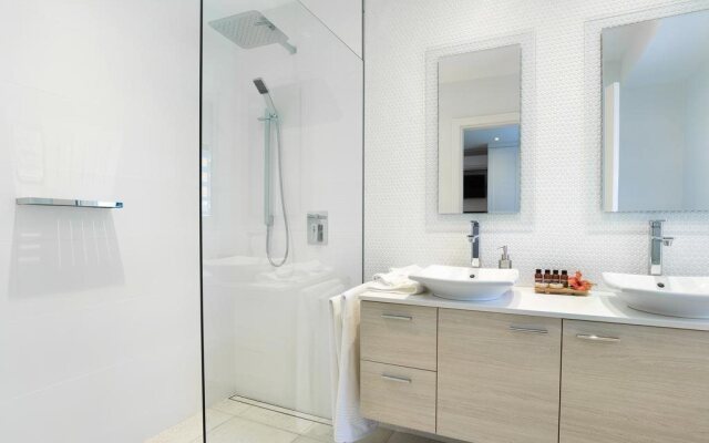 Cronulla Beach House B&B