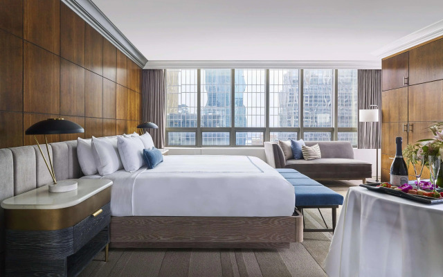 The Marquette Hotel, Curio Collection by Hilton