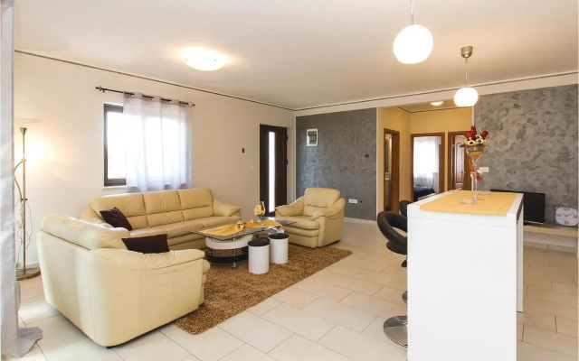 Holiday home Nedescina 49