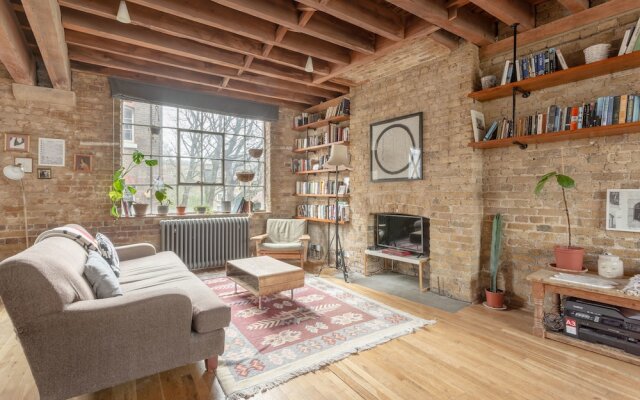 Stylish 2 Bedroom Flat in Southwark