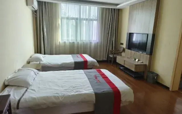 Junyi Chain Hotel (Heze Development Zone Shanghai Road)