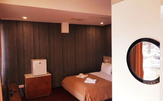 Nice Room Hotel  Wine Brasserie